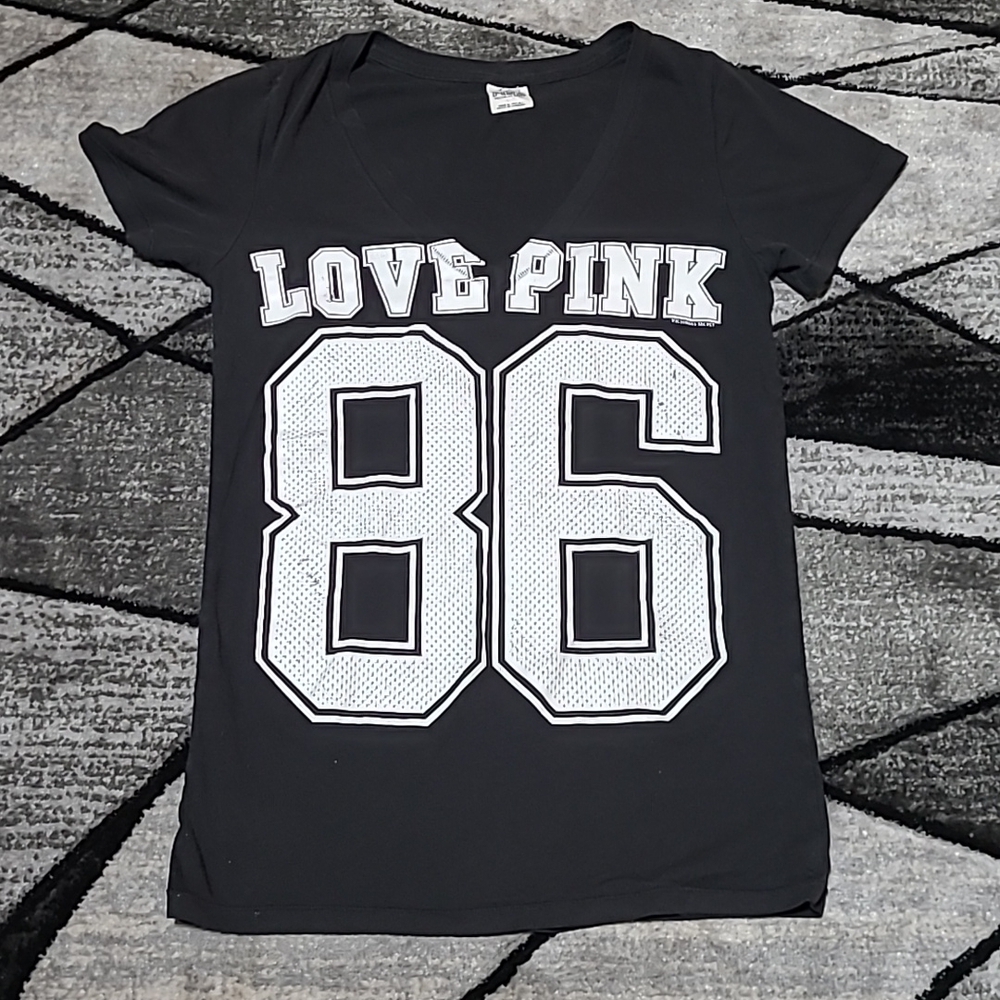 Vintage VS PINK V-neck Tee-Shirt PRICE FIRM